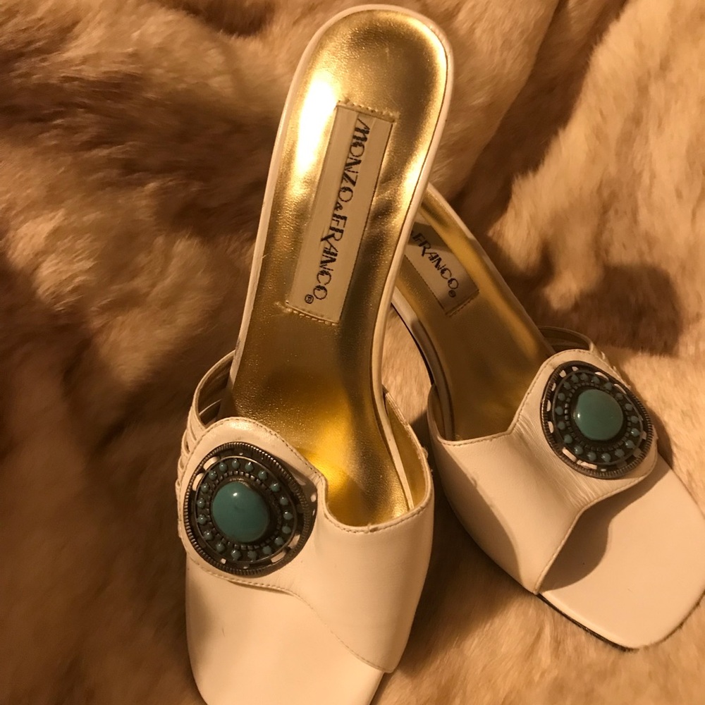 New, Monzo & Franco , Slip on white sandal heel size: 7.5 - Picture 9 of 9